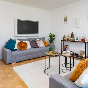 Apartment 2og Mitte Wunderschöne 68m² Große 2-zimmer Nähe Salzburg, Freilassing
